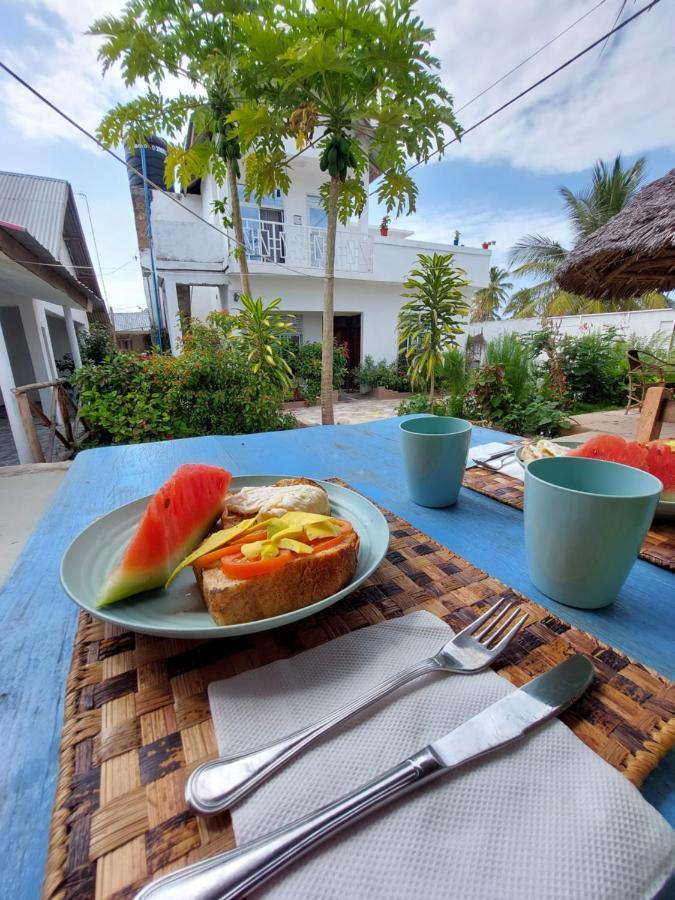 Bed and Breakfast Karibu House Paje Exterior foto