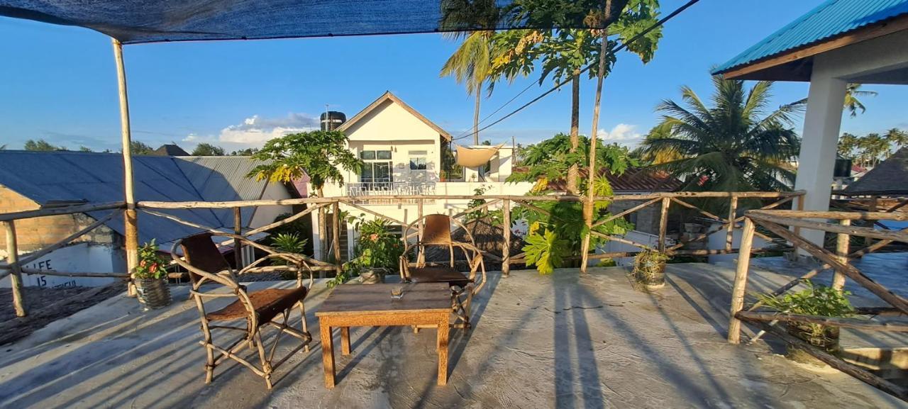 Bed and Breakfast Karibu House Paje Exterior foto
